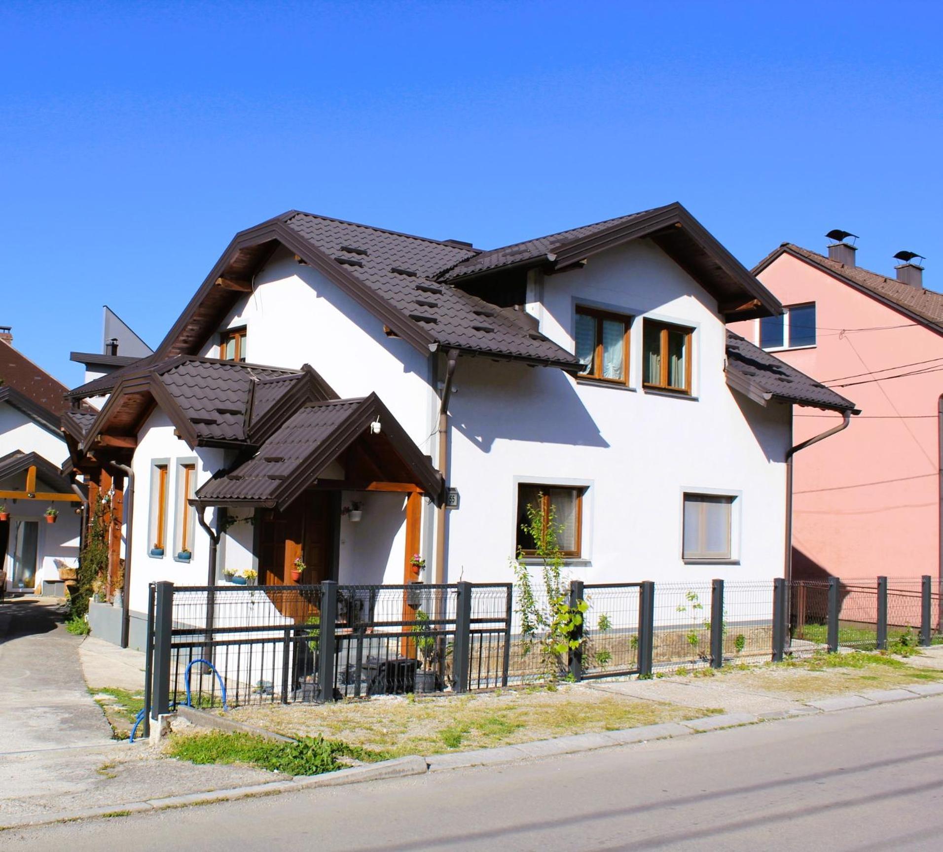 Svila Apartmani Bihać 외부 사진